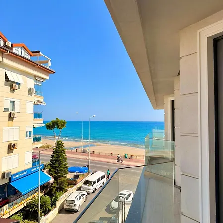 Sa Apartments! Sea View Beachfront Алания